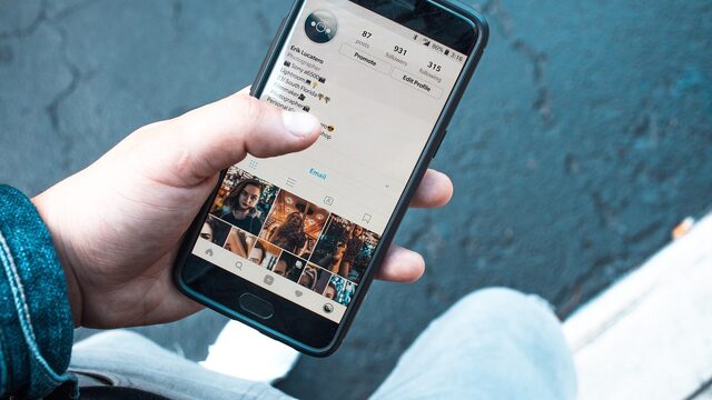 Op Instagram moeten al onze identiteiten samenkomen in een plaatje: 'Dat is best wel ingewikkeld'