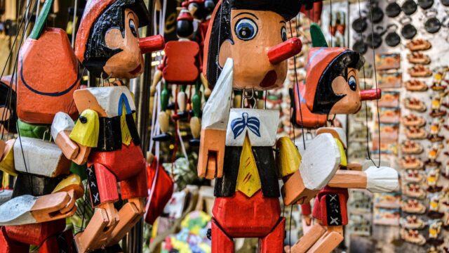 Pinokkio is de metafoor voor het volwassen worden van Italië