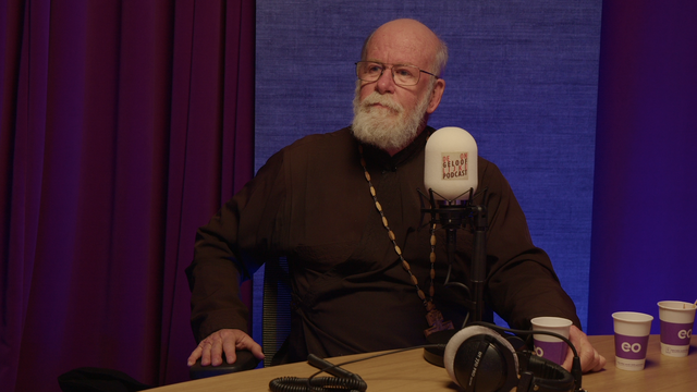 Deze Nederlandse priester is two handshakes away van Poetin