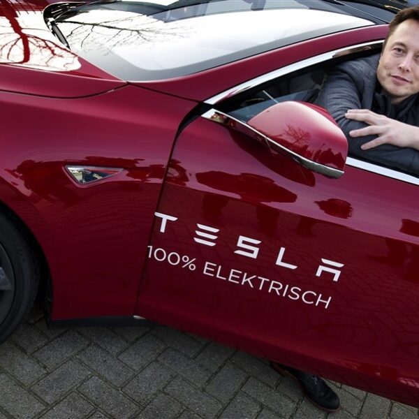 Podcast De Dag: Elon Musks probleem met Tesla