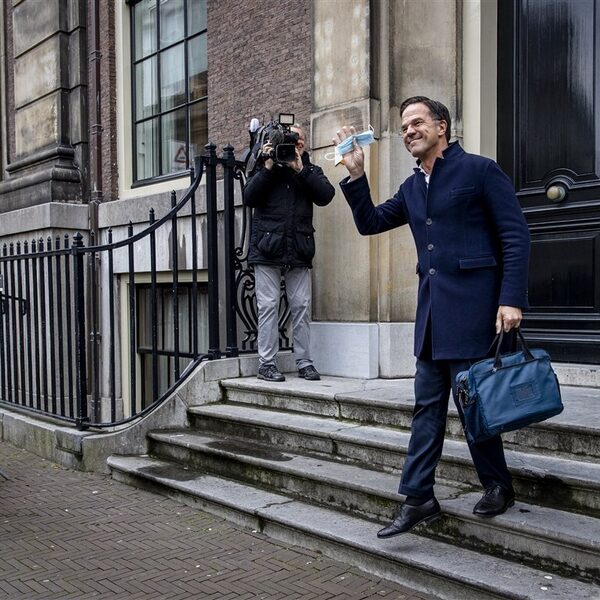 Podcast De Dag: ministers gezocht (m/v)