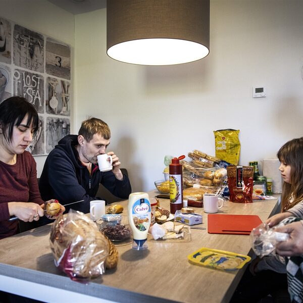 16.000 aanmeldingen om Oekraïeners op te vangen: 'Besef wat de consequenties zijn als je iemand in huis haalt'