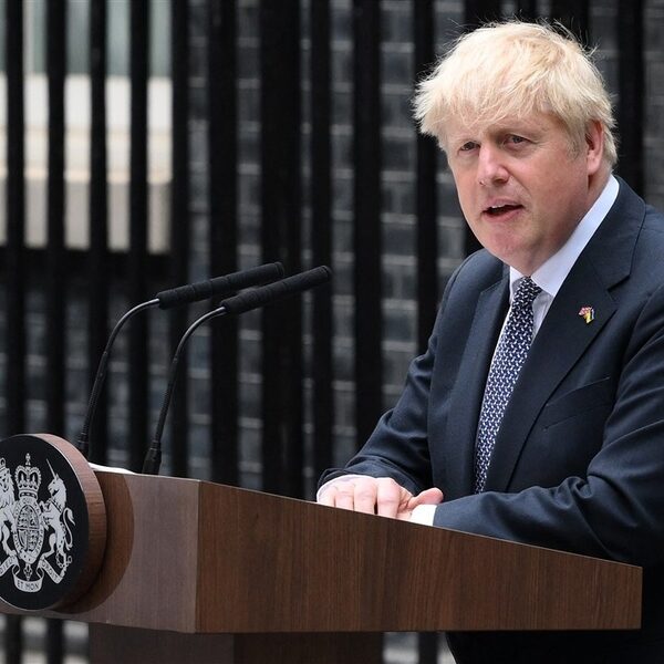 Podcast De Dag: de val van Boris Johnson in lijn met traditie