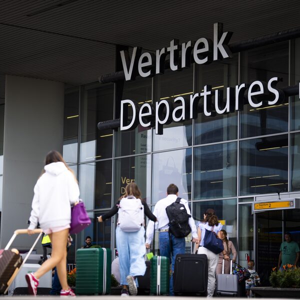 Hoe staat het ervoor op Schiphol? 'De grote bazen doen te weinig hun best om de problemen te tackelen'