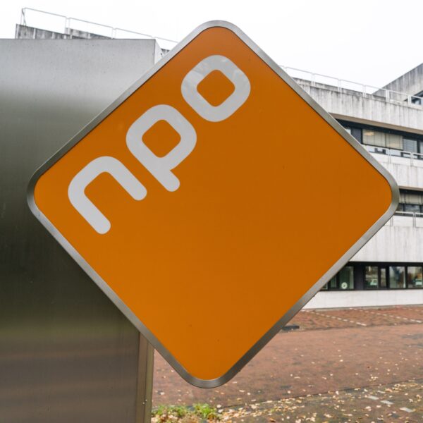 FNV: 'Laat arbeidsinspectie kijken naar NPO'