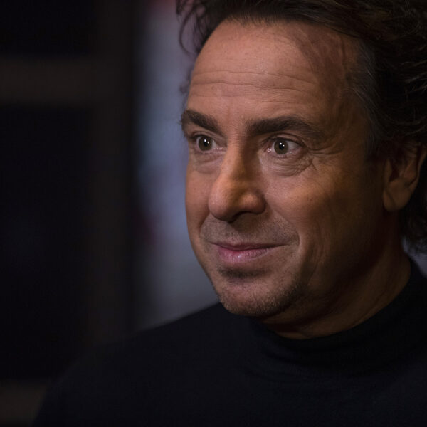 Advocaat boos dat zaak Marco Borsato voorrang krijgt bij het OM, maar andere zedenzaken blijven liggen: 'Schokkend'