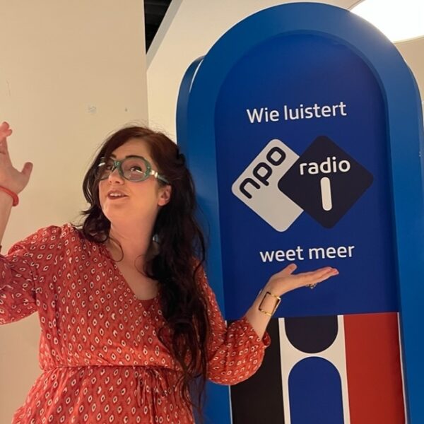 Kunstenares Tinkebell 20 jaar bedreigd: 'Het heeft impact op mijn mensbeeld'