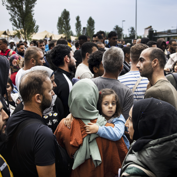 Burgemeester Schuiling: 'Buitenslapers Ter Apel desnoods onder dwang onderbrengen'