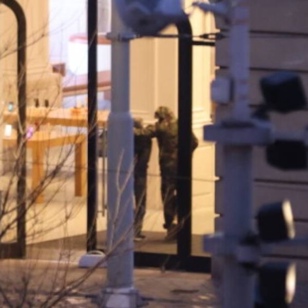 Wat moet je doen als je opeens een gijzelaar bent?