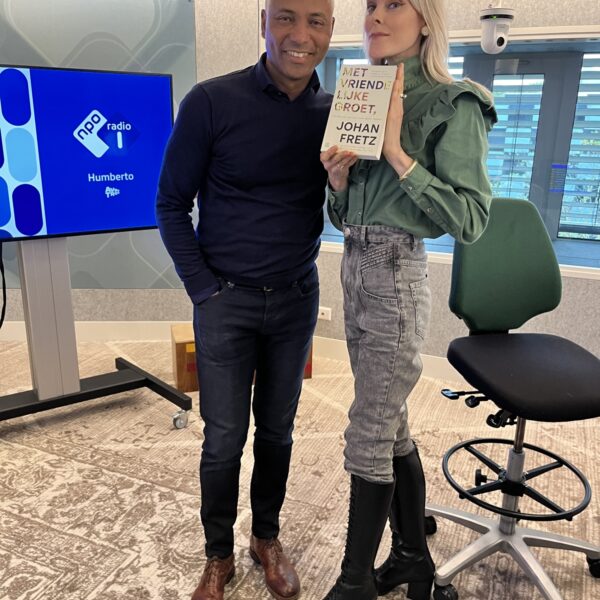 'Met vriendelijke groet, Johan Fretz' is het Non-Fictie Boek van de Maand oktober