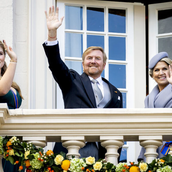 Staatssecretaris Koninkrijksrelaties over reis koningshuis naar Caribisch gebied: excuses aanbieden niet het doel