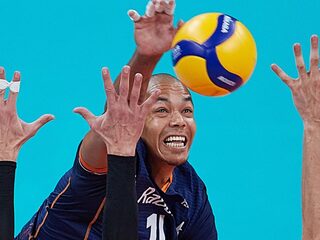 Volleyballers kunnen niet stunten en stranden in kwartfinales EK