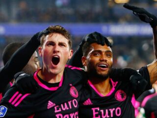 Naast Spakenburg ook Feyenoord in de halve finales van de KNVB-beker