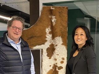 Microbioloog Andreas Voss wil dat we stoppen met de drie zoenen