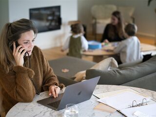 Reiskosten of thuiswerkvergoeding: hoe gaat dat er na de coronacrisis uitzien?