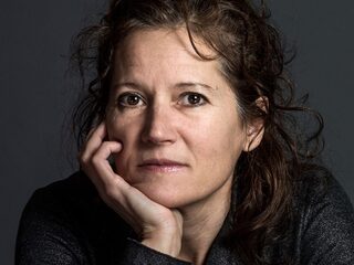 Column Bibi Dumon Tak: 'Batka', over dieren in de oorlog