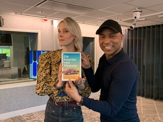 'De koerier van Maputo' is Non-fictie Boek van de Maand oktober