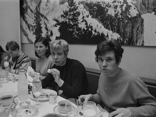 Carry Geijssen over overleden vriendin Stien Kaiser: 'Belangrijkste vrouw van Nederlandse schaatsen'