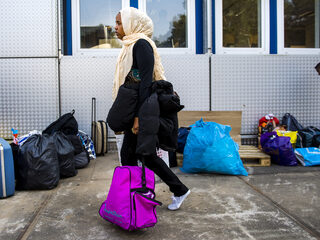 Documentaire 'Oranje': tweestrijd over een AZC