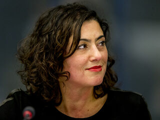 'Stop met Turkije vol te stouwen met wapens'