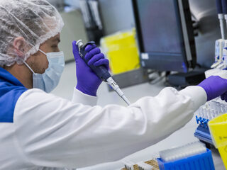 Nabestaanden willen uitsluitsel over inzet particuliere DNA-databanken