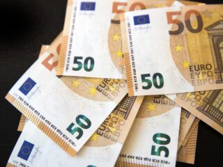 Hoogleraar economie Hoogduin: ECB moet rente nu verhogen