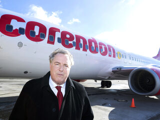 Topman Corendon pleit voor vaccinatieplicht bij vliegreizen