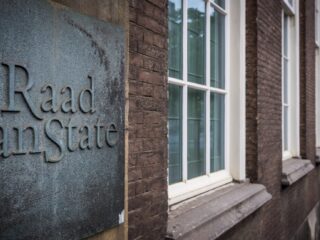 Raad van State zet streep door nareismaatregel: 'Goede dag voor de Nederlandse rechtsstaat'