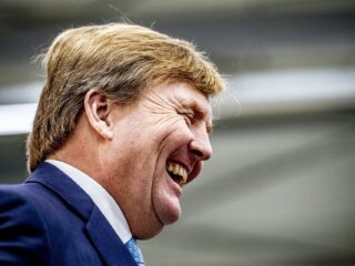 Waarom iedereen om Willem-Alexander lacht, volgens Story-baas Guido den Aantrekker
