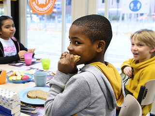 'Bewegen in de les zou vanzelfsprekend moeten worden op alle basisscholen'