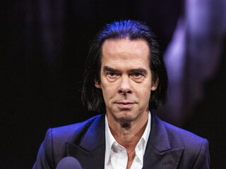 Een kijkje in de ziel van rocker Nick Cave: 'Hij heeft iets bezwerends'