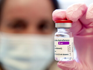 Ziekenhuisdirecteur Marcel Levi over weggooien AstraZeneca-vaccins: 'Dit slaat nergens op'