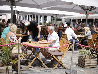 Adviseur WHO: gaspedaal versoepelingen in Nederland te snel ingedrukt