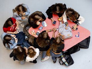 Onderwijsbond: 'Ventilatie scholen nog altijd niet op orde, terwijl frisse lucht basisregel wordt'