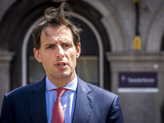 ‘Nederland heeft eigenlijk geen regels rondom partijfinanciering’