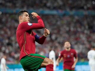 Portugal en Duitsland verder op EK na zenuwslopende avond