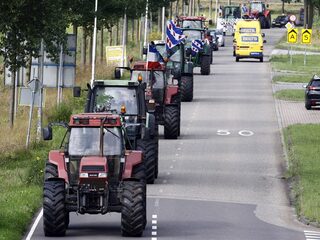 Boeren zijn vertrouwen kwijt: 'CDA moet rode lijn zetten in onderhandelingen'