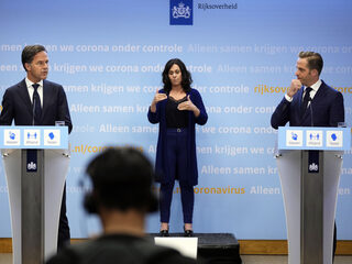 Volg de coronapersconferentie van 2 november live op NPO Radio 1