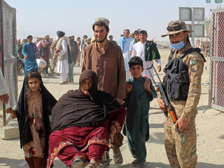 Het is belangrijk om in contact te staan met het nieuwe regime van Afghanistan, of je het nou wil of niet