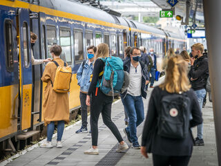 Seksuele intimidatie in openbaar vervoer: wordt het te weinig gemeld?