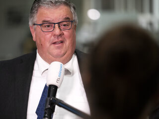 Bruls roept Den Haag op: geef regio meer regie in boostercampagne