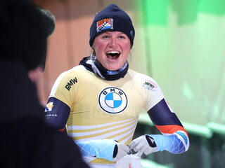 Skeletonster Bos ziet haar slee als Formule-1 auto: ‘Lijkt wel op wat ik doe’