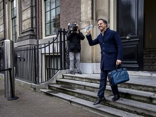 Podcast De Dag: ministers gezocht (m/v)