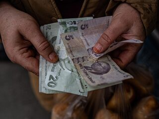 Podcast De Dag: Erdogan dobbelt met de lira