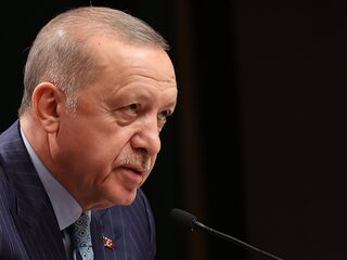 Erdogan: 'De Turkse taal staat onder druk van indringers'