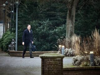 Stand.nl: 'Het is goed dat het kabinet impopulaire maatregelen durft te nemen'