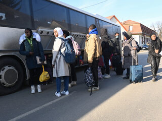 Nigeriaanse studenten hebben extra moeite om uit Oekraïne te vluchten