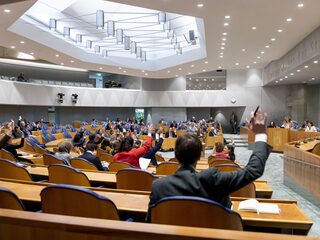 Hoe de democratische rechtsstaat ontregelde én hoe we dat kunnen oplossen