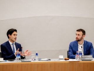 VVD: Rob Jetten moet voor 1 november locaties voor nieuwe kerncentrales aanwijzen