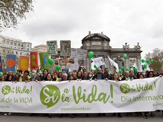 Pro-abortus beleid is conservatief Spanje een doorn in het oog: 'Dit is antireligieus sentiment'